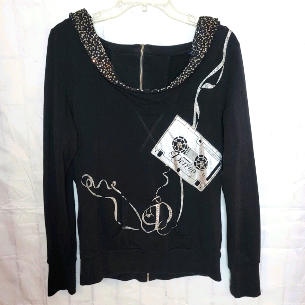 Deréon Back Zip Hoodie